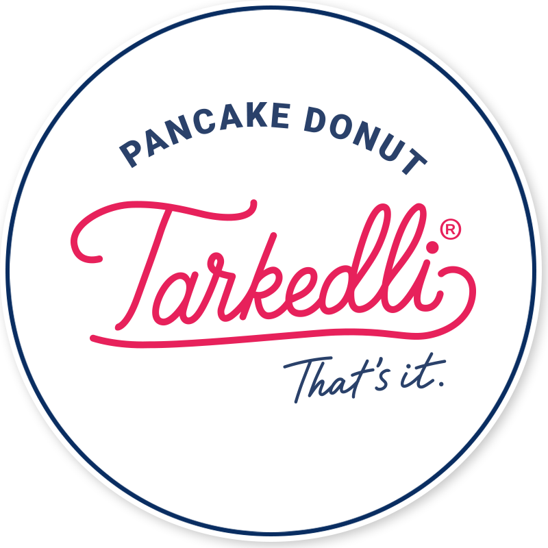 Tarkedli logo angol